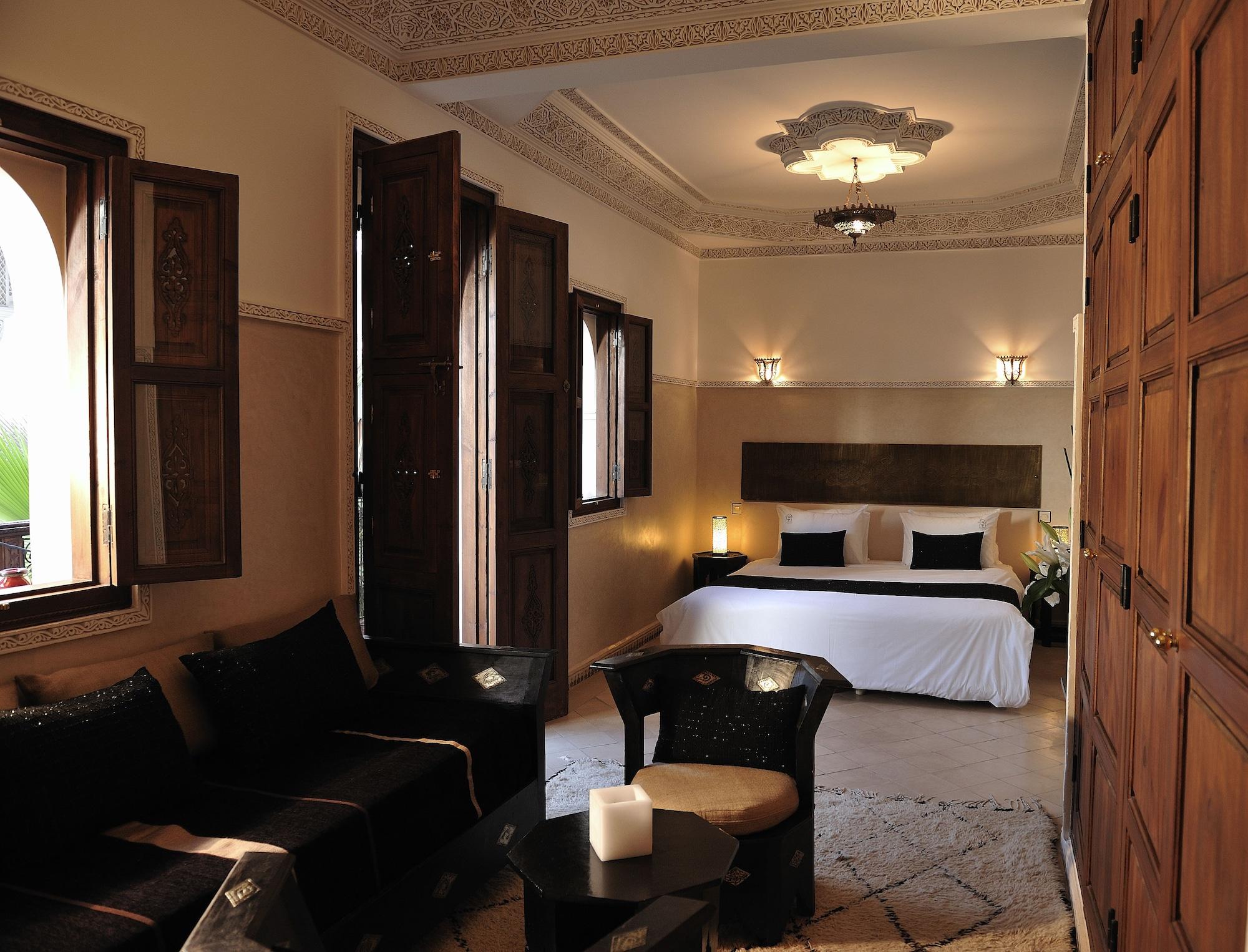 Riad Le Jardin D'Abdou Marrakesh Eksteriør bilde Suite at the Hotel Atlas